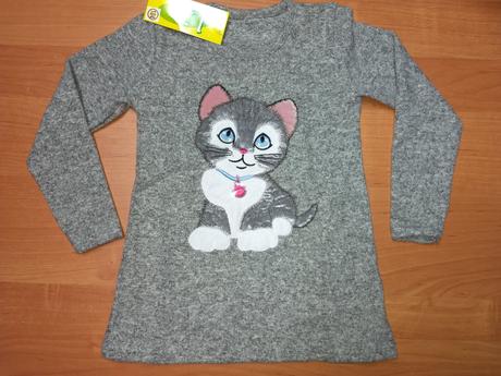 Svetrík dlhší, 110