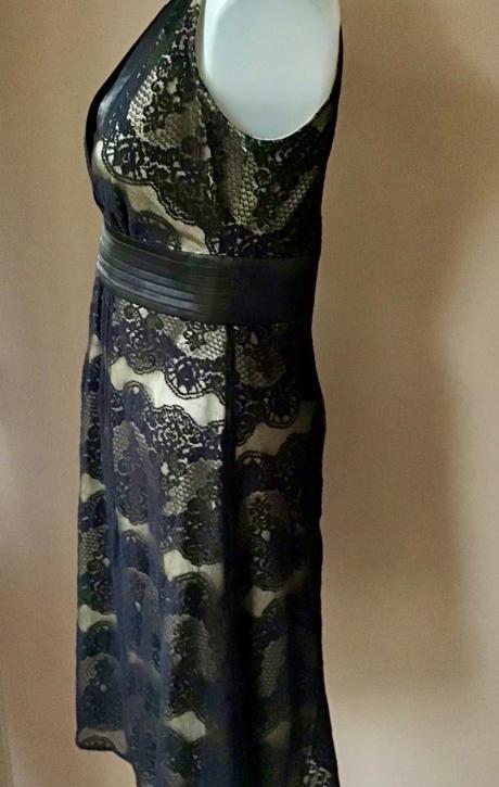 Krajkove krasne šaty, m