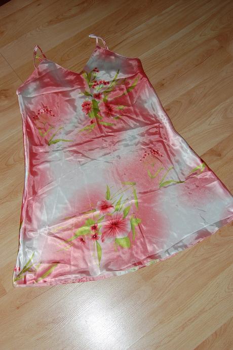 Saténová košieľka kvietkovaná, m