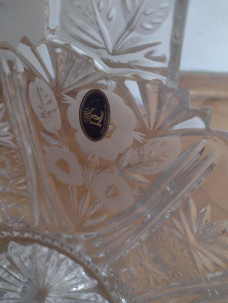 Kryštálovy košík, 