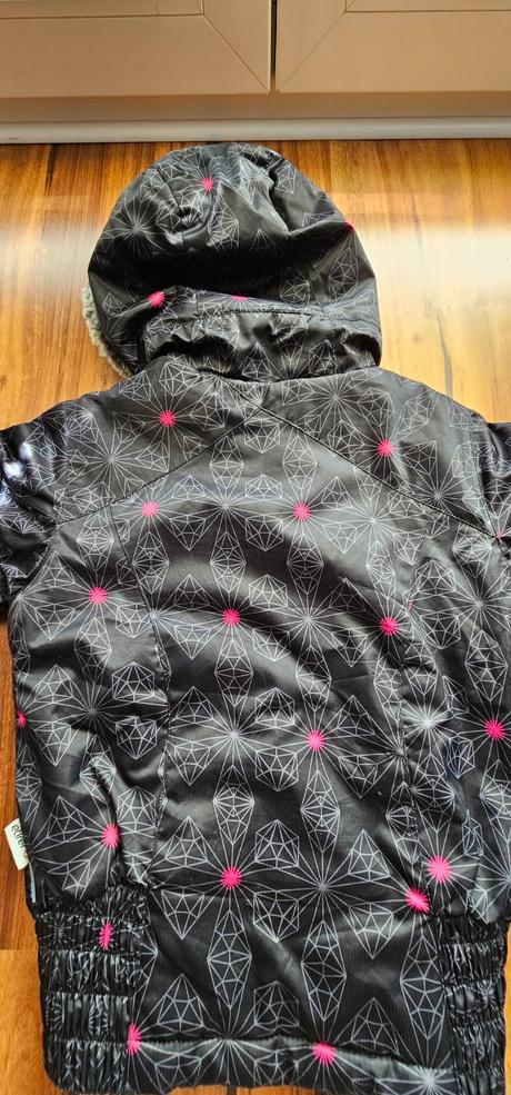 Zimná bunda etirel, veľ. 116, super stav, etirel,116