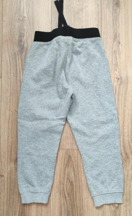 Tepláky 110/116, lupilu,110