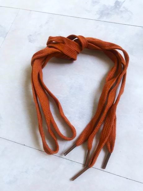 Šnúrky do topánok, baťa