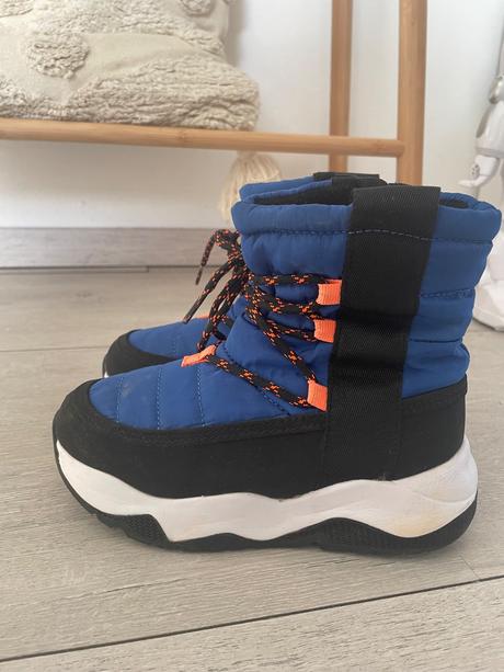 Snehulky, reserved,31