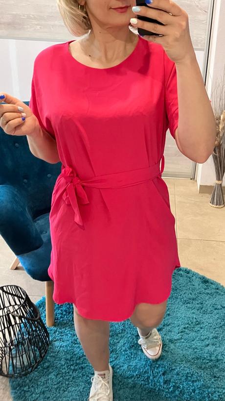 Dámske ružové šaty s opaskom uni, l / m / s