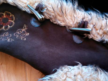 Vesticka s kozusinkou, 110