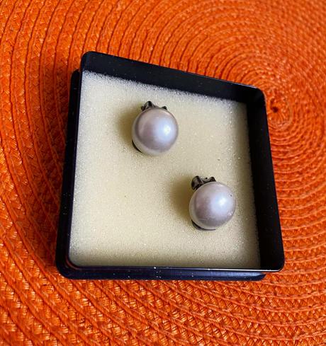 Retro perleťové klipsne,