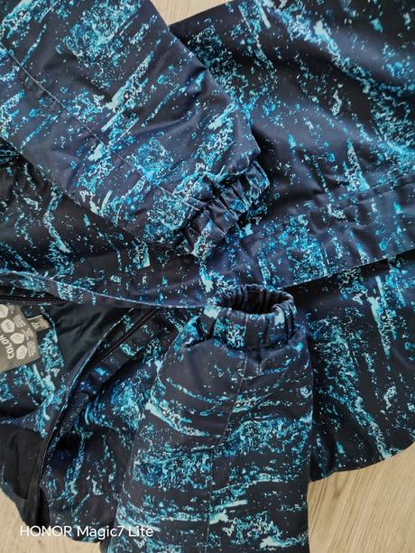 Zimná kombinéza, 122