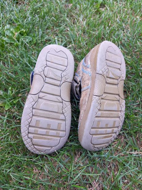 Sandálky ddstep, d.d.step,23