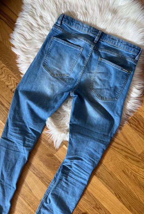 Rifle panske skinny 30, sinsay,30