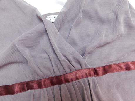 Luxusne pekne šaty, 44