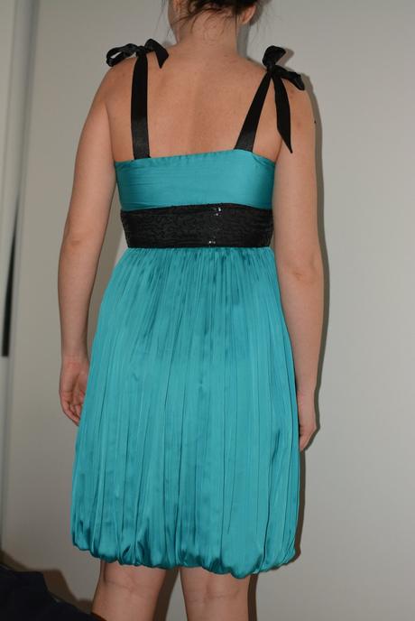 Spoločenské šaty, 36