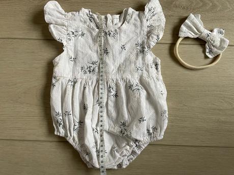 Krásny set opaľovačky a čelenka, 80