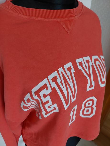 Širšia crop mikina uni, zara