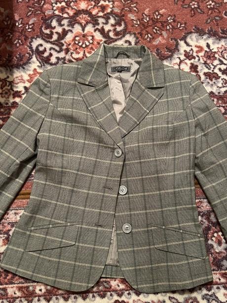 Dámske elegantné sako, 38