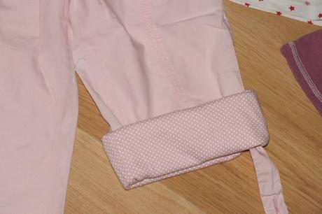 Tricka + nohavice, vyborny stav, 98