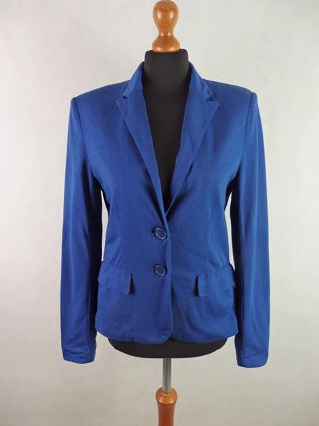 Kvalitný tyrkysový blejzer, 38