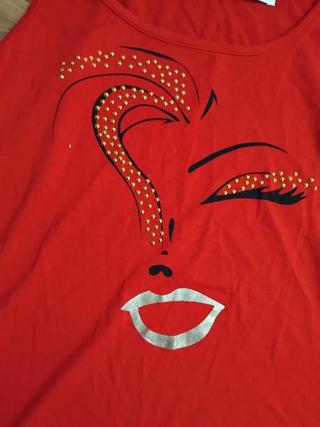 Tričko tvar zeny, s