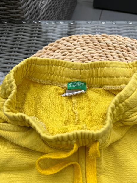 Šortky, benetton,158