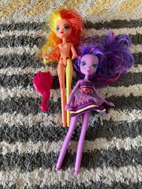 Monster high bábiky a hrebeň, 