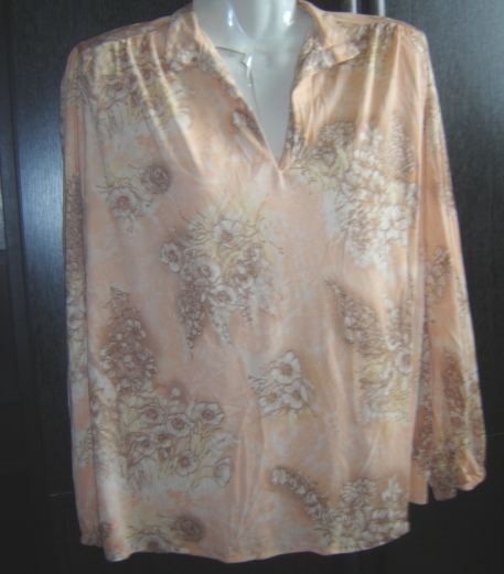 S kvietkami marhulova od ladies garment usa, xl