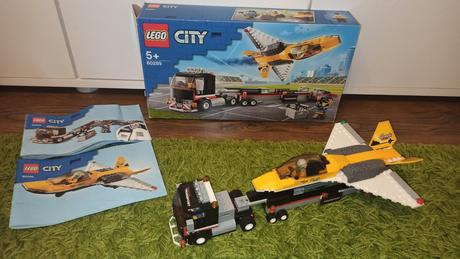 Lego city 60289 transport akrobatickej stíhačky, 
