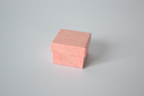 Bledoružová darčeková krabička, 