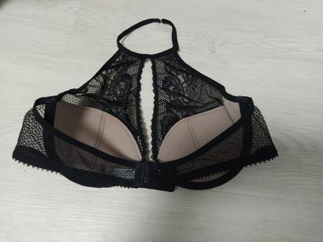 Čipkovaná podprsenka so zaujímavým dekoltom, esprit,80b