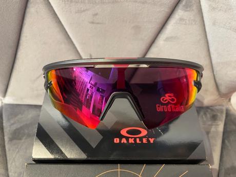 Oakley giro d italia, 