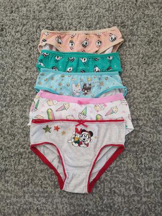 Spodné prádlo, 122