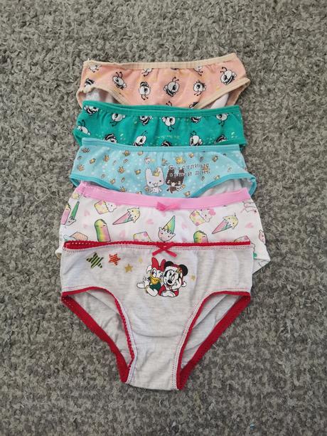 Spodné prádlo, 122