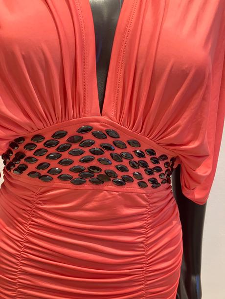 Elegantné šaty nazberkané tally weijl (xxs), tally weijl,188