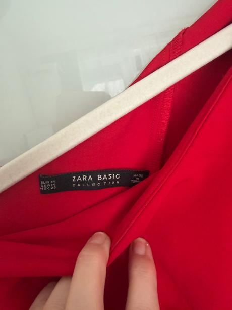 Červené šaty zara, zara,m