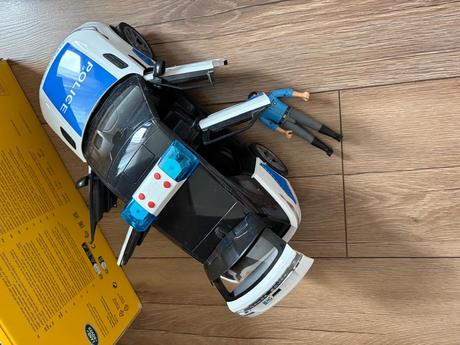 Bruder policajne auto,