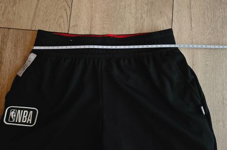 Predané nba basketbalové šortky, decathlon,152