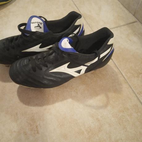 Kopačky s kovovými kolikmi, mizuno,36