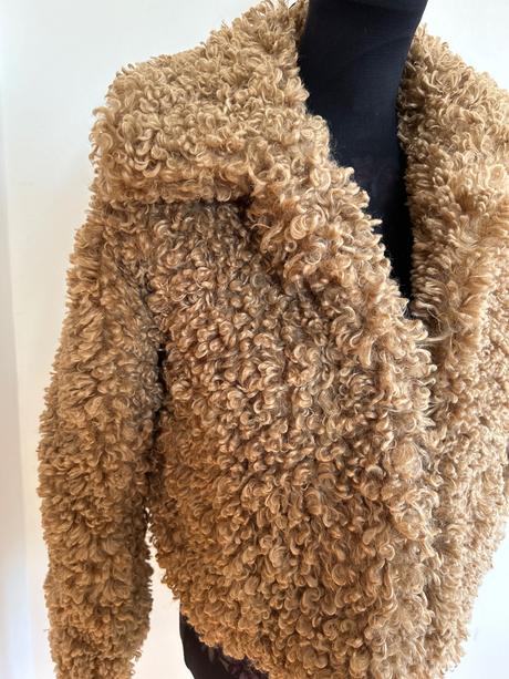 Kabátik huňatý boohoo crop, 36