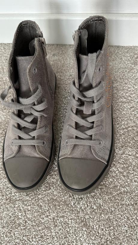 Tenisky twin-set, 31