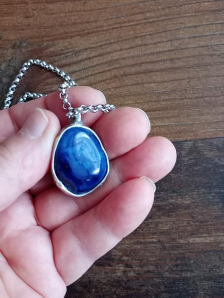 Prívesky- ručná práca,