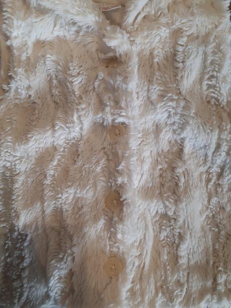 Kožušinková vestička, next,74