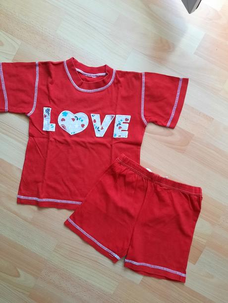 Dievčenská letná súprava, 104