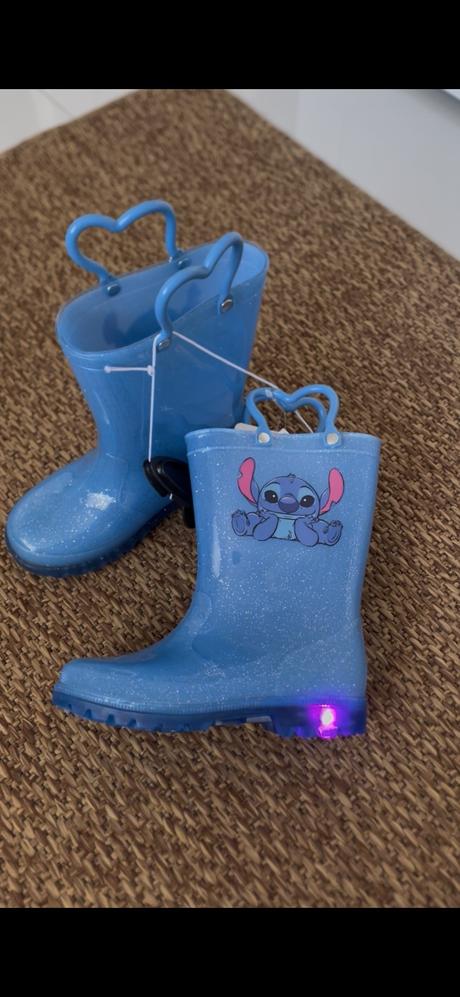 Svietiace gumaky, disney,24 / 25 / 26