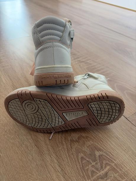 Vysoke botasky, tommy hilfiger,32