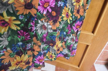 Zara krasne, pohodlne,pestrofarebne letne saty m/l, zara,m