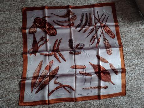 Krásna hodvábna šatka,