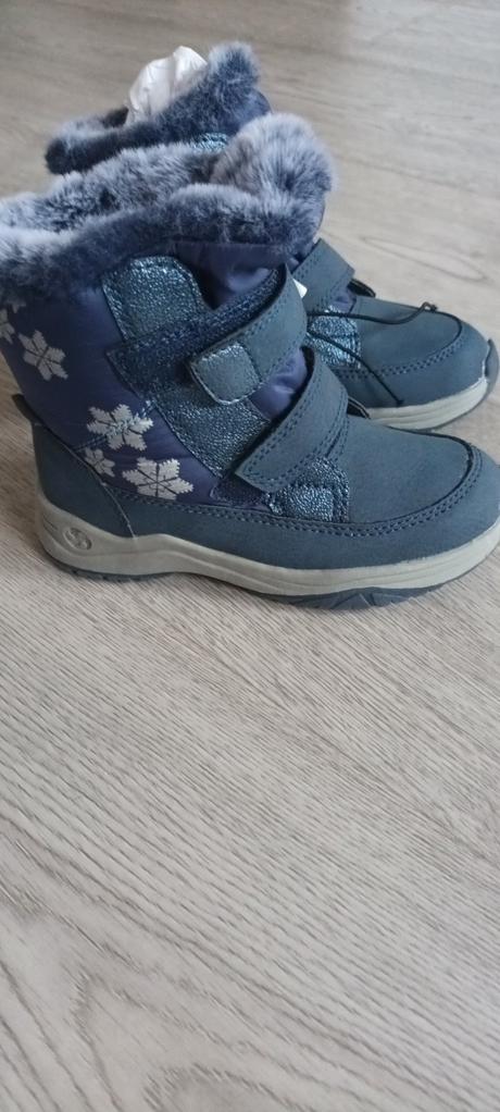 Čižmy 26, lupilu,26