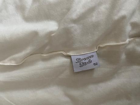 Krémová dievčenská vesta, 152