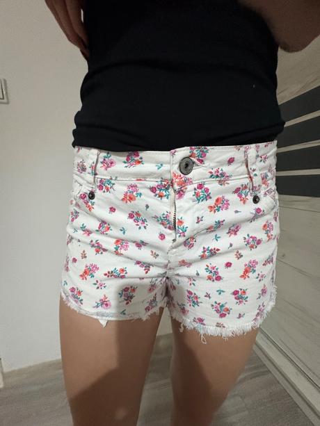 Kraťasy bershka, bershka,xs
