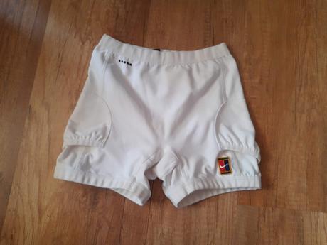 Kratasy na tenis, nike,110