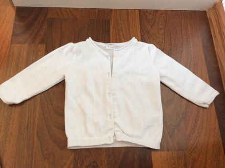 Biely svetrik, f&f,80